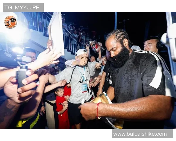 篮球场上的璀璨明星们与他们的奋斗故事与荣耀时刻